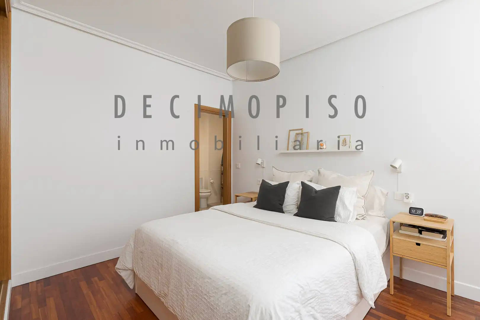 Habitación de Piso en venta en Donostia - San Sebastián  con Calefacción