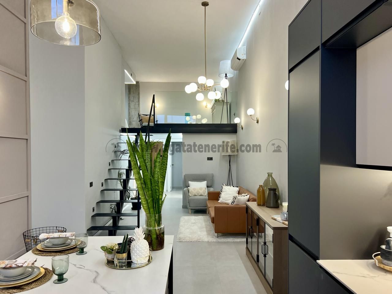 Living room of Planta baja for sale in  Santa Cruz de Tenerife Capital  with Air Conditioner and Furnished