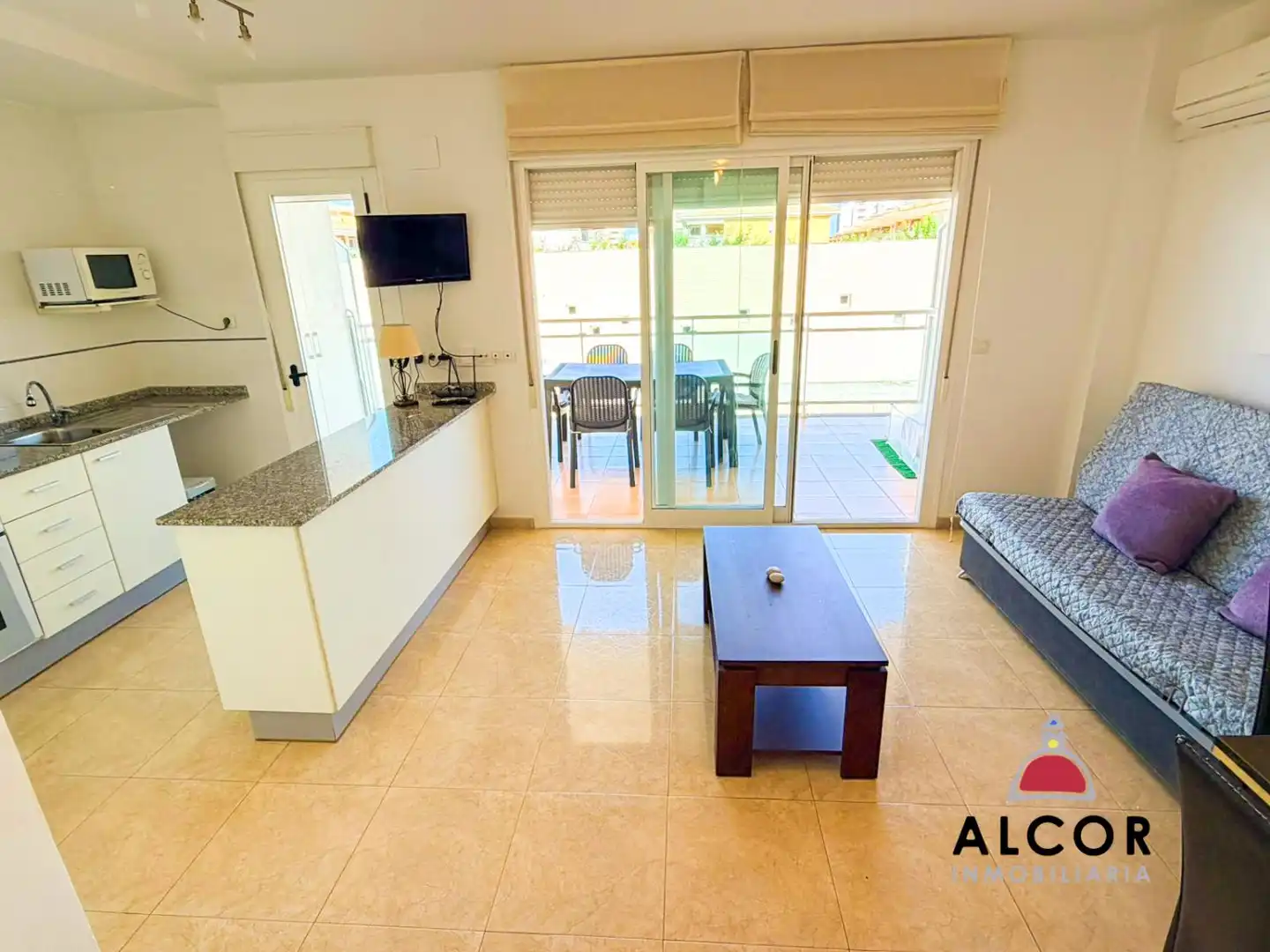 Piso con terraza en venta en Playa Morro de Gos, imagen 2