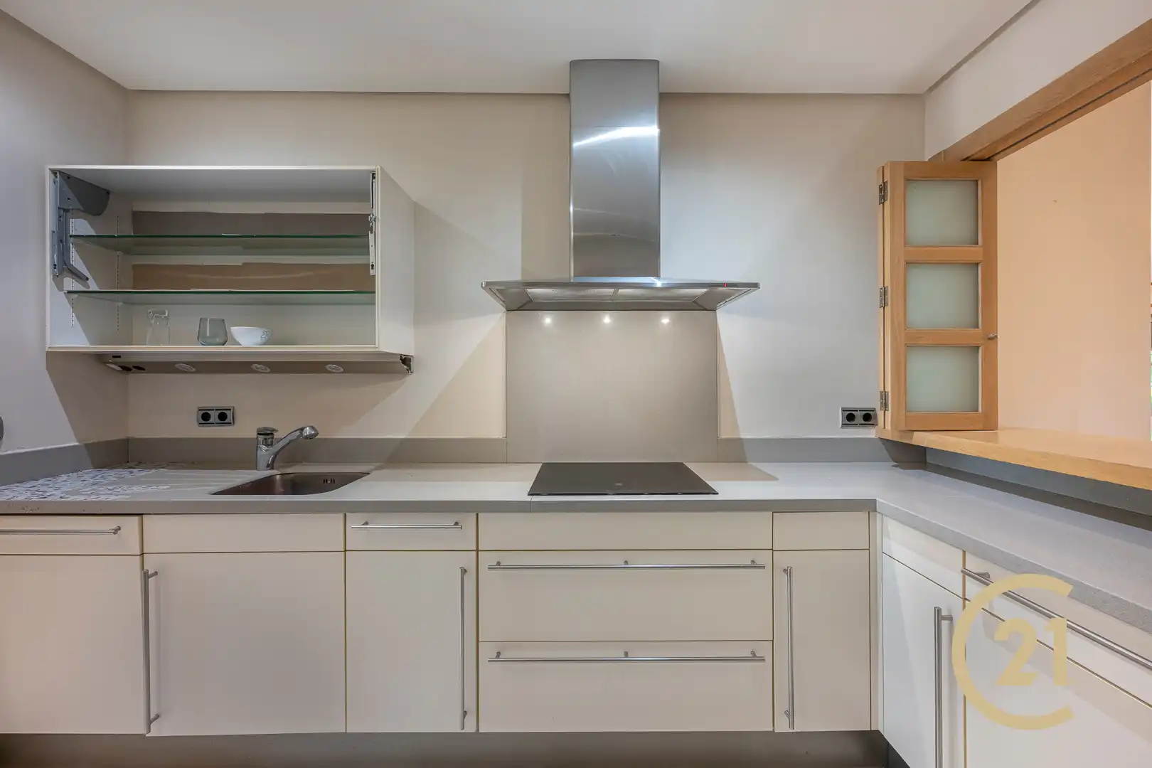 Cocina de Apartamento en venta en Marbella con Aire acondicionado, Terraza y Trastero
