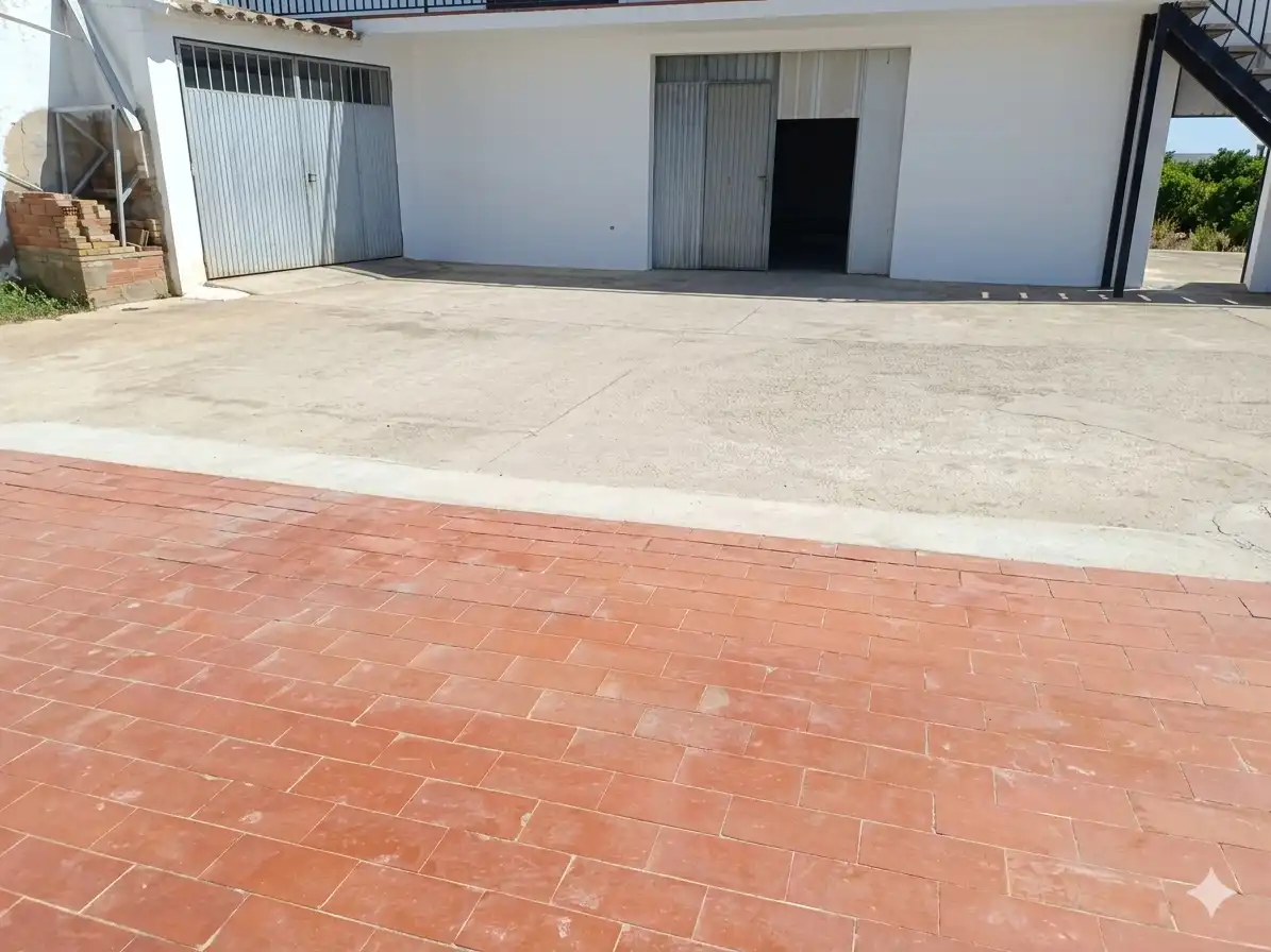 Parking de Casa o chalet en venta en Vilanova i la Geltrú con Calefacción, Terraza y Trastero