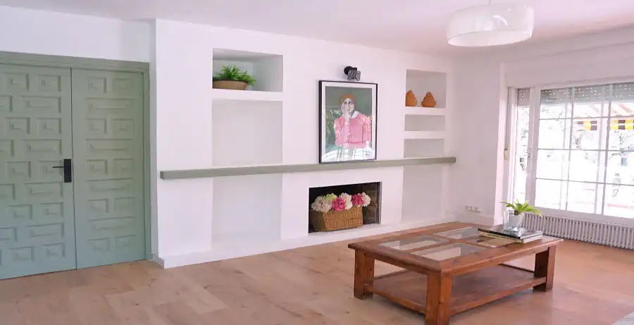Sala d'estar de Casa o xalet en venda en Torrelodones amb Aire condicionat, Calefacció i Jardí privat