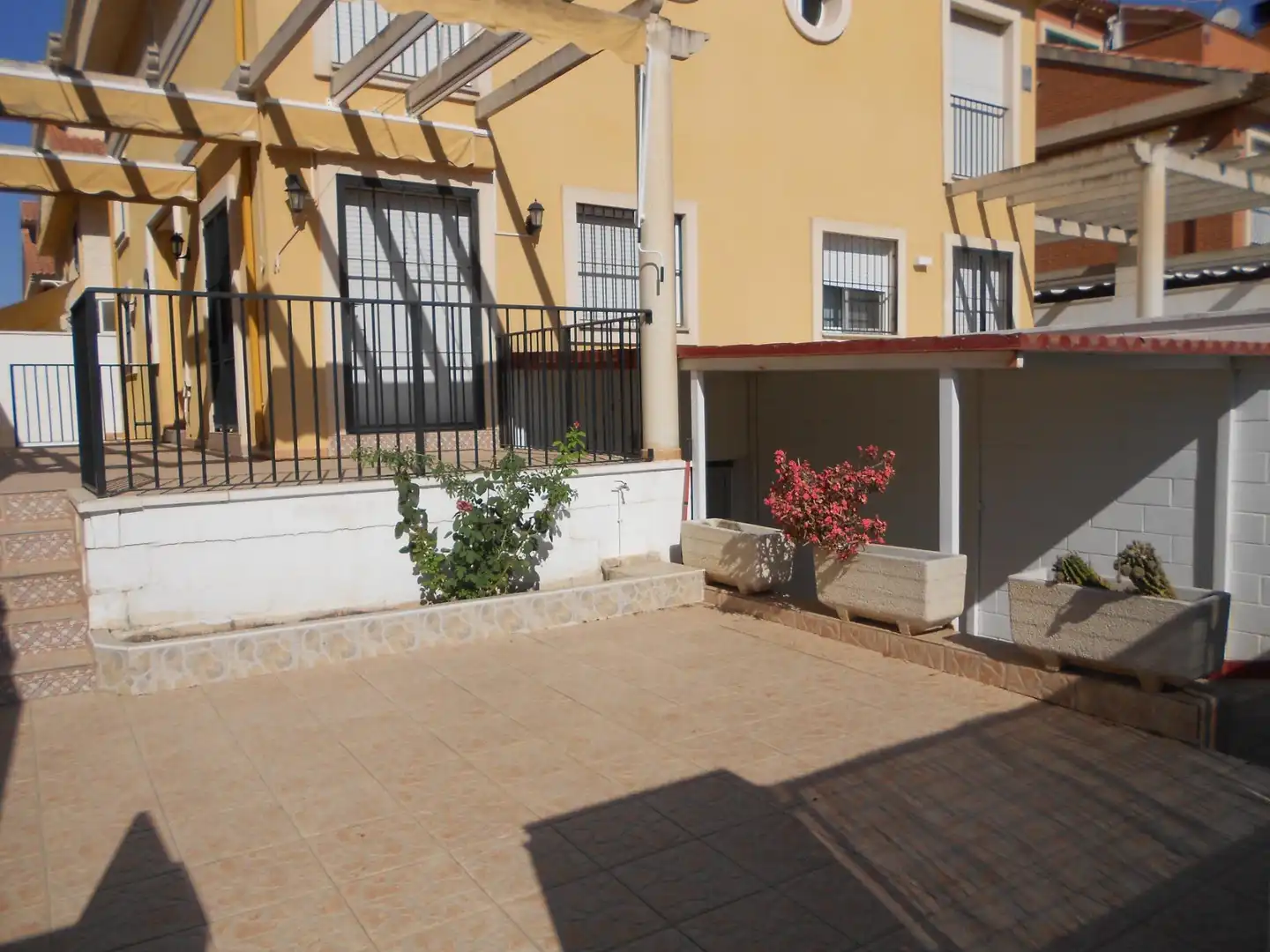 Terrassa de Casa adosada en venda en Murcia amb Aire condicionat, Calefacció i Jardí privat