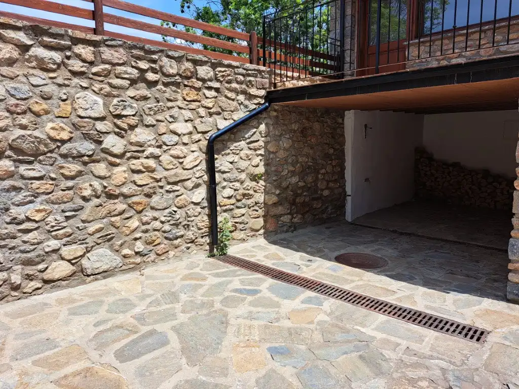Houses for rent in Carrer Mossèn Cinto Verdaguer, 5, Das