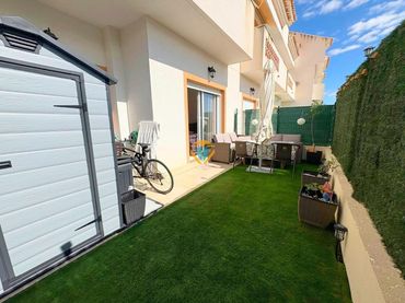 Apartment with pool for sale in Montebello - Nou Espai