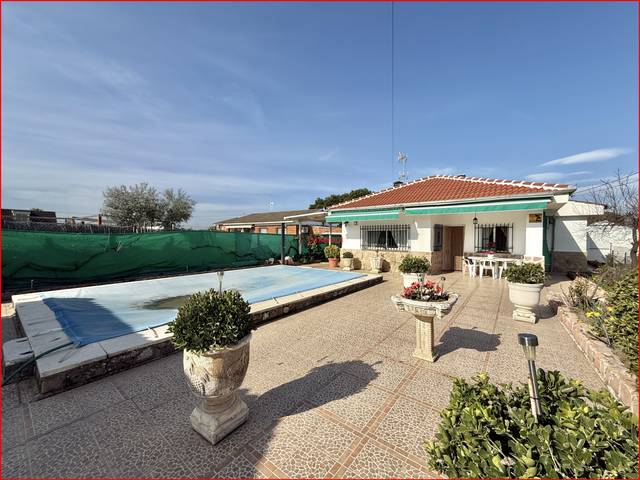 Casa-chalet en Venta en Calalberche