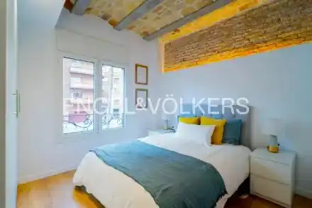 Bedroom of Flat for sale in Barcelona  with Air Conditioner, Heating and Parquet flooring