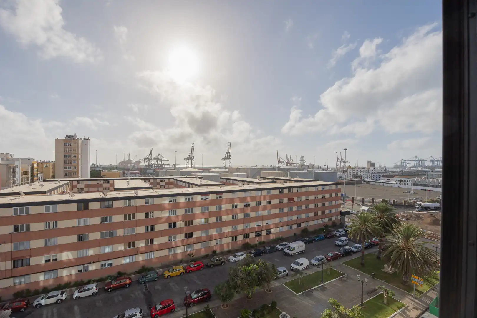 Vista exterior de Pis de lloguer en Las Palmas de Gran Canaria amb Aire condicionat, Traster i Piscina