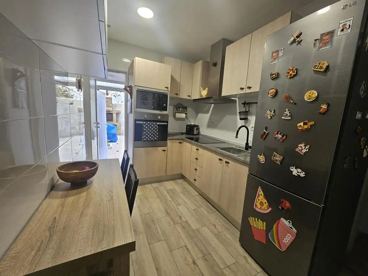 Kitchen of Houses for sale in Alcalá de Henares  with Air Conditioner, Heating and Private garden