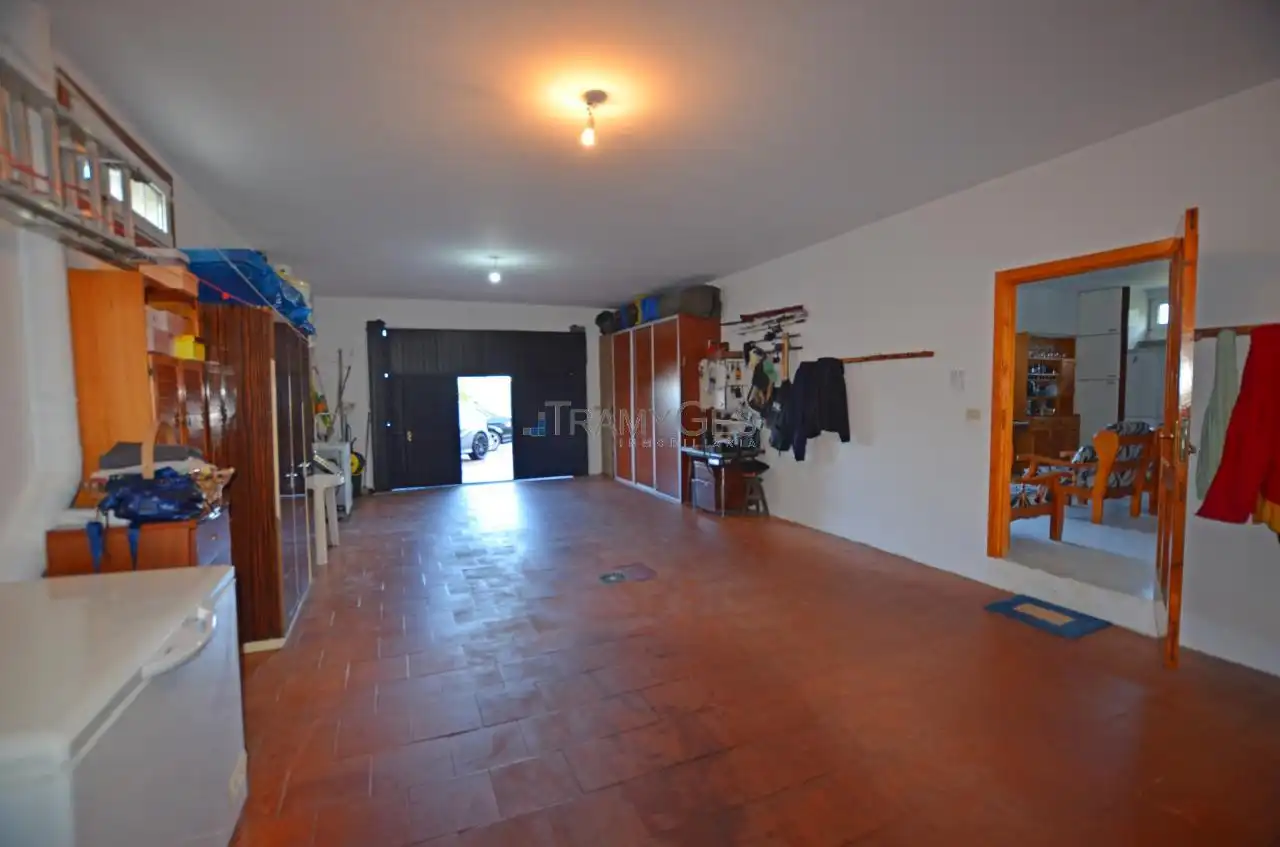 Casa o xalet en venda en Redondela amb Calefacció, Jardí privat i Terrassa