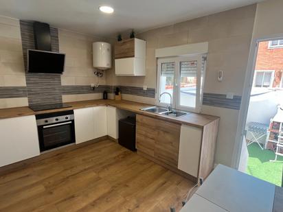 Kitchen of Single-family semi-detached for sale in Valladolid Capital  with Heating and Furnished