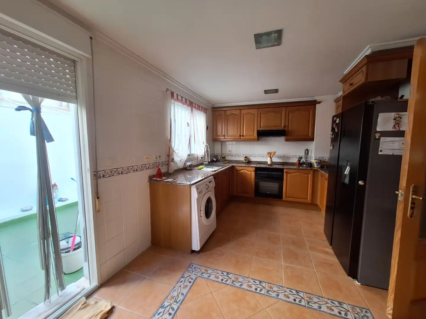 Kitchen of Detached homes for sale in Sueca  with Air Conditioner, Terrace and Oven