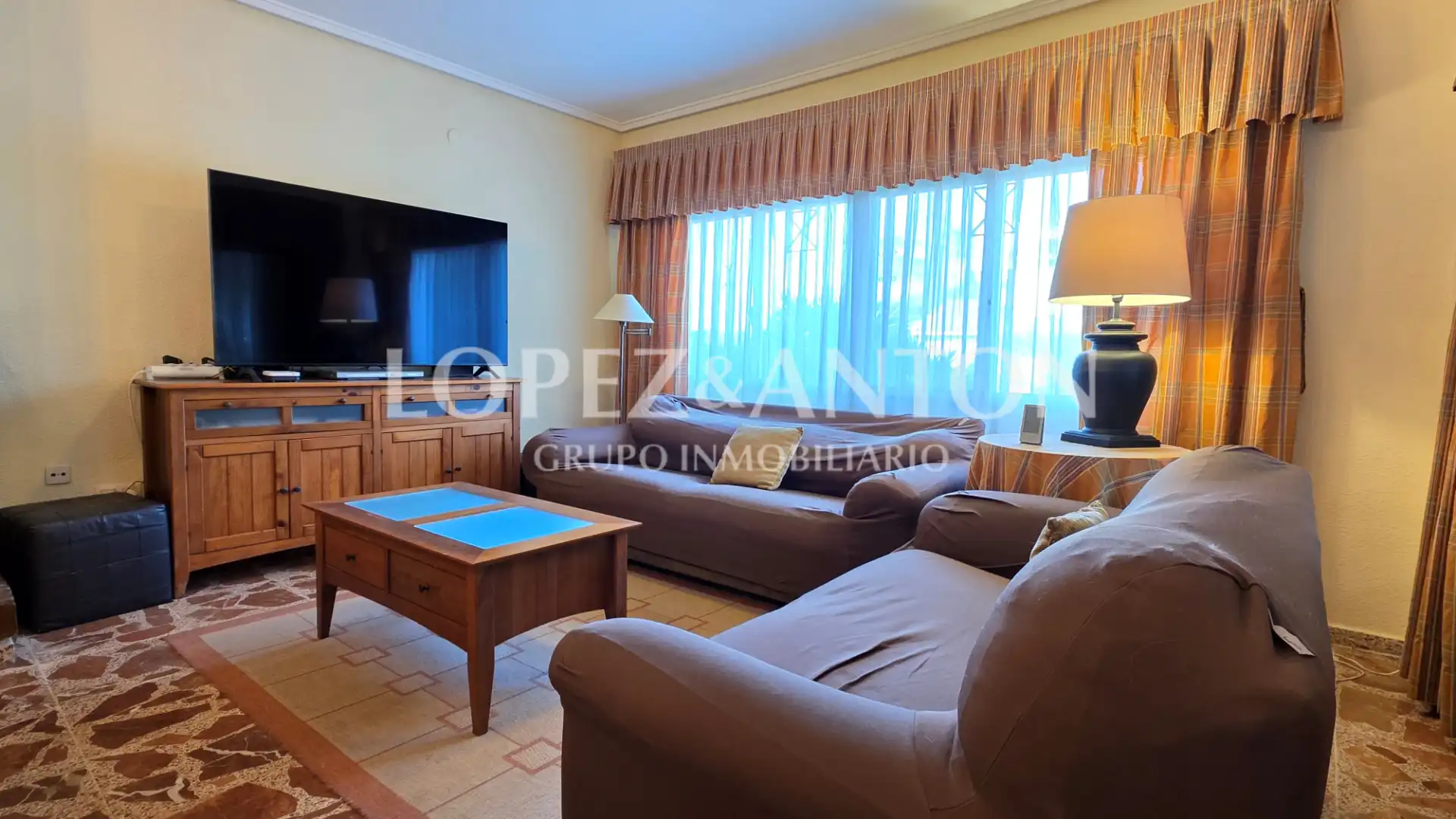 Living room of Houses for sale in L'Eliana  with Air Conditioner, Private garden and Terrace
