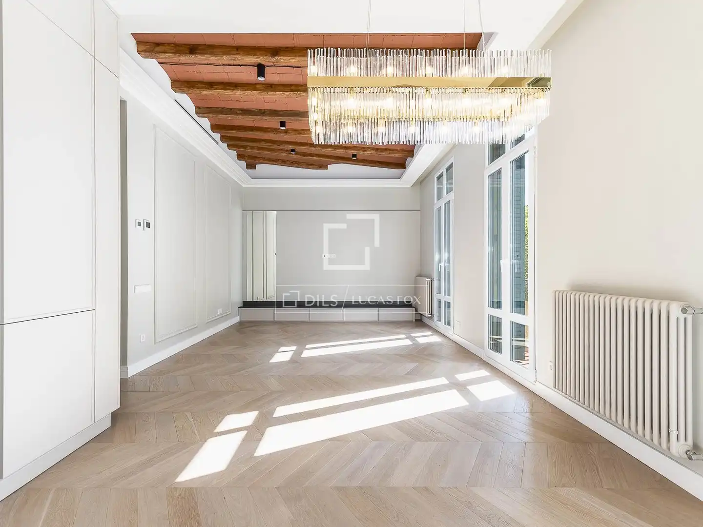 Sala d'estar de Pis en venda en Barcelona amb Aire condicionat, Calefacció i Parquet
