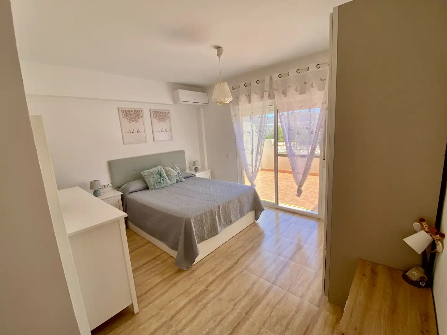 Habitación de Casa adosada en venta en Carboneras con Aire acondicionado, Calefacción y Amueblado