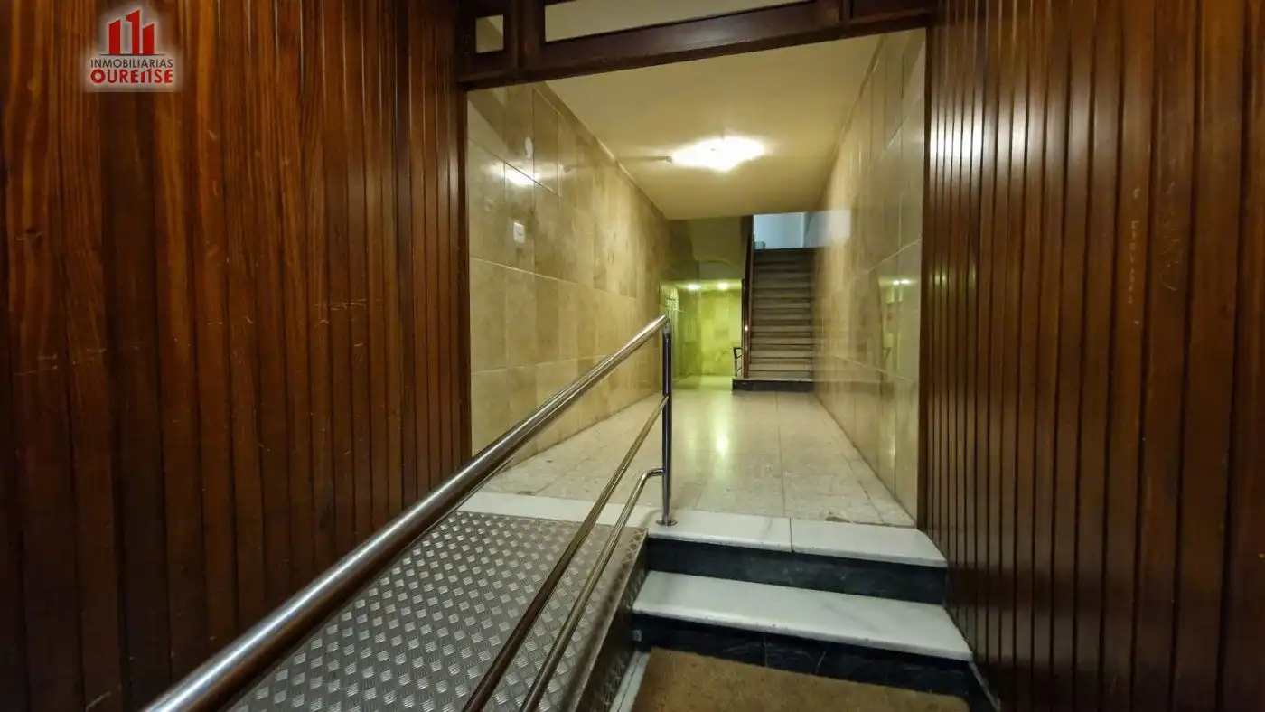 Büro zum Verkauf in Ourense Capital  mit Klimaanlage und Heizung