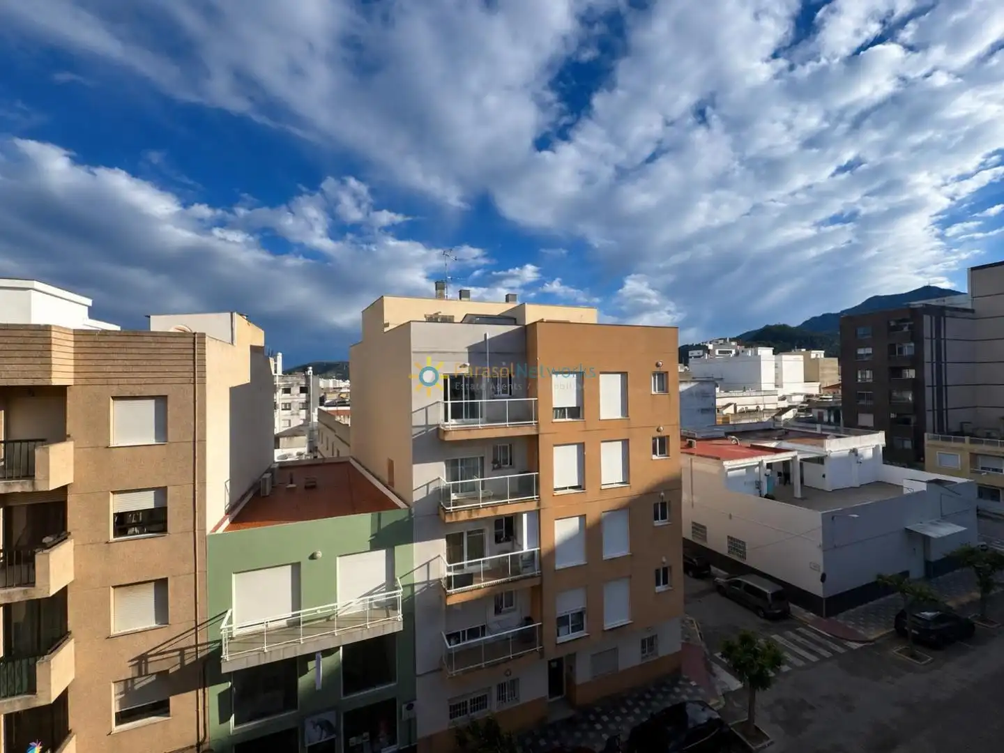Vista exterior de Piso de alquiler en Xeraco con Amueblado y Balcón