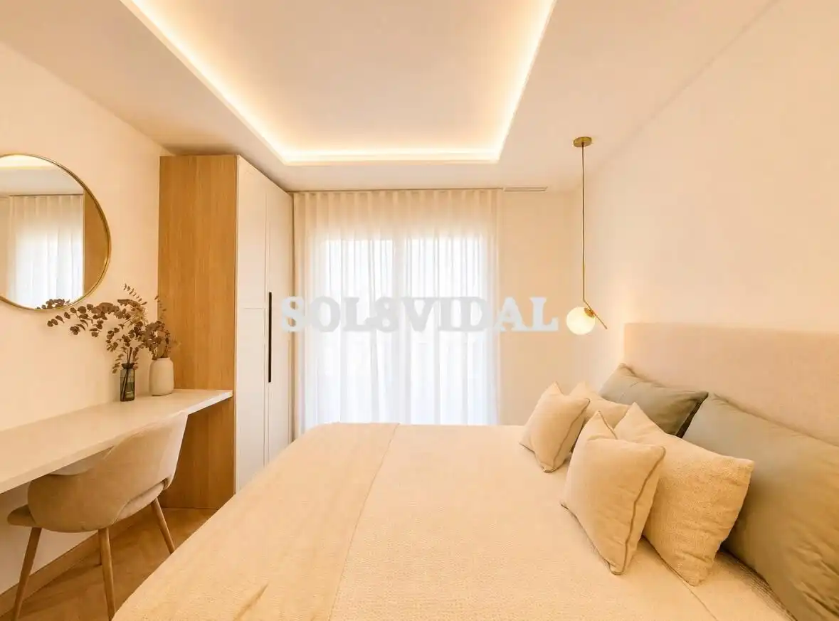 Habitación de Piso en venta en Orihuela con Amueblado y Balcón
