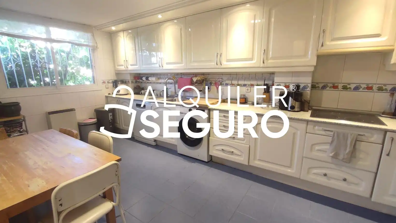 Cocina de Casa o chalet de alquiler en Madrid con Aire acondicionado y Calefacción