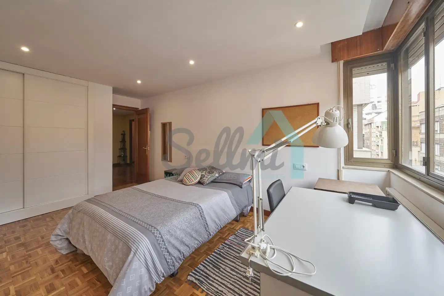 Flat with lift to rent in Calle Pérez de Ayala, imagen 40
