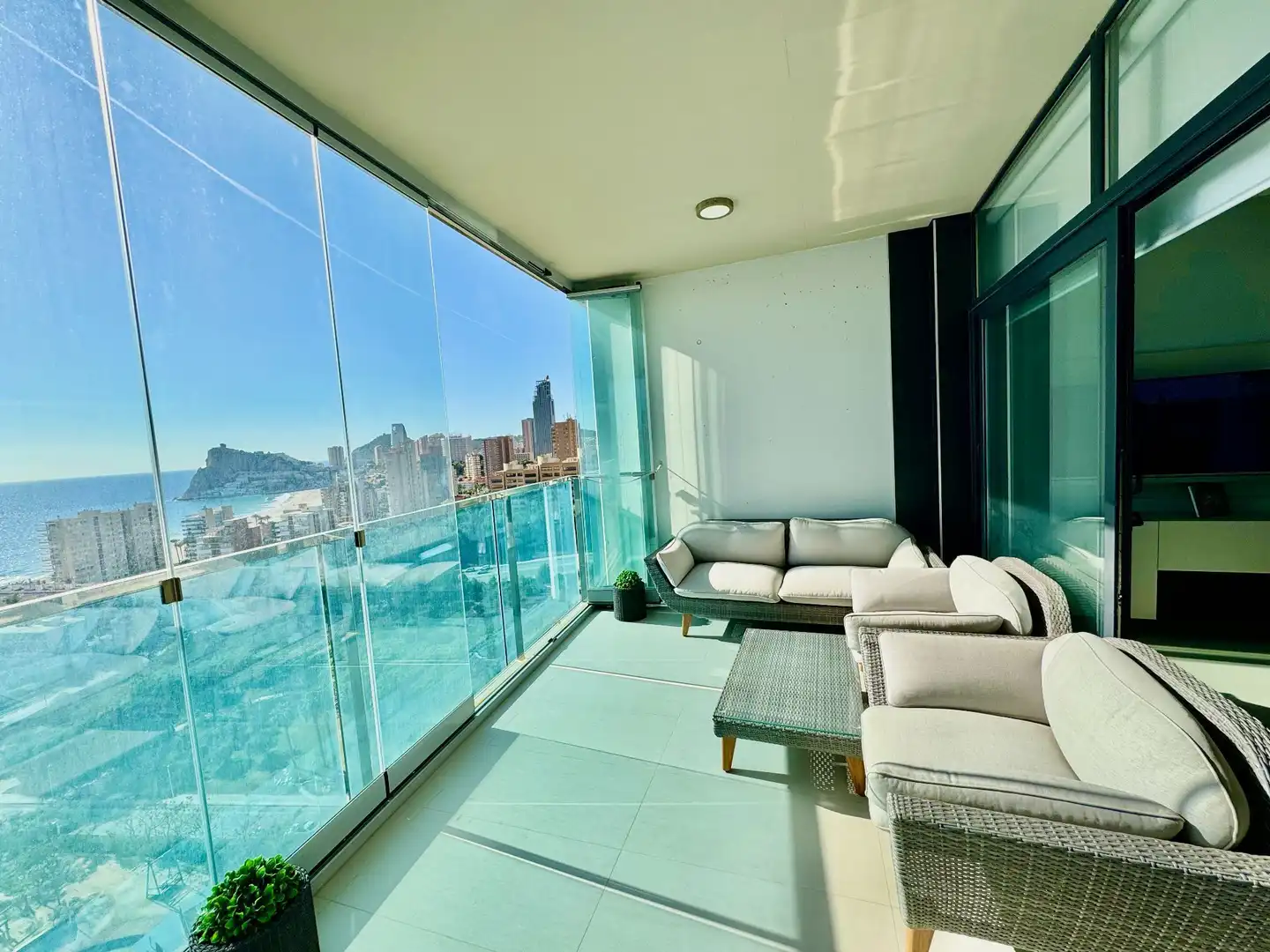 Apartamento con piscina en venta en Playa de Poniente, imagen 9
