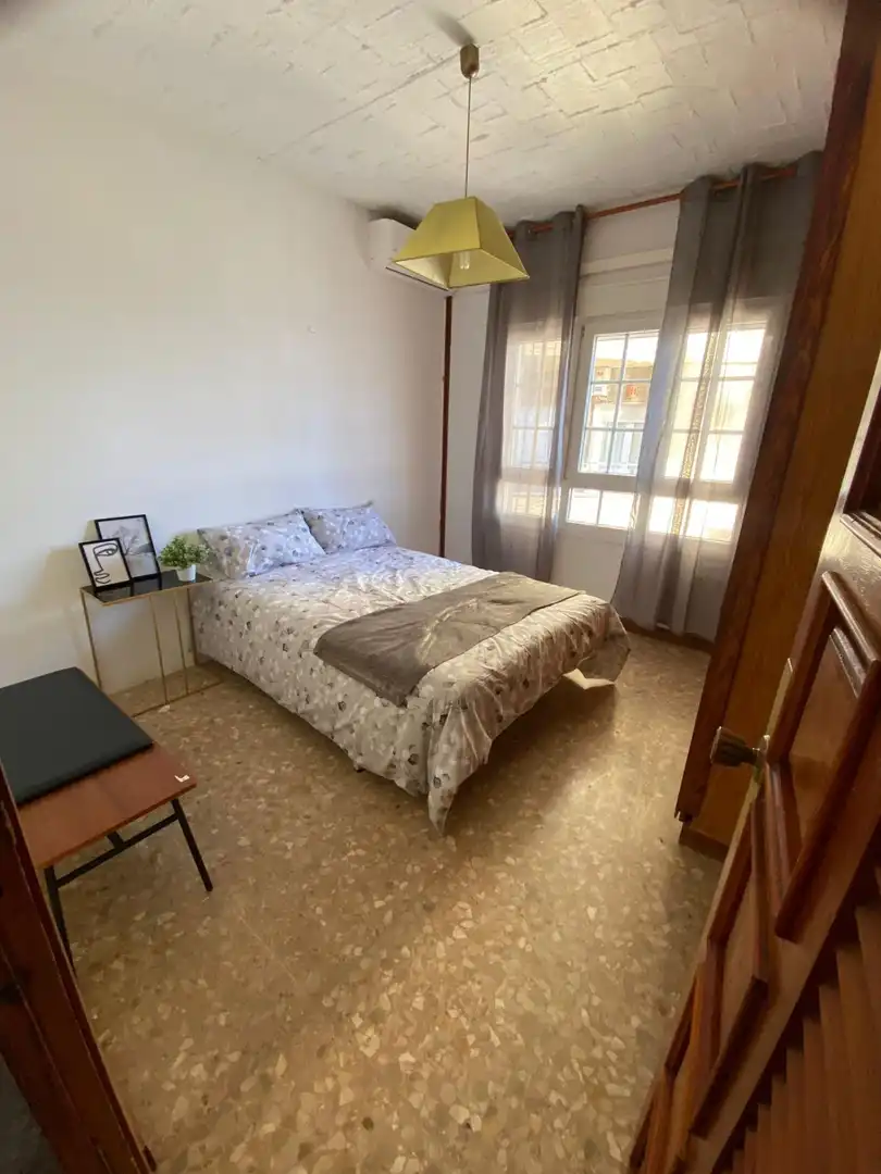 Bedroom of Apartments for rent in Almería  with Heating, Terrace and Furnished