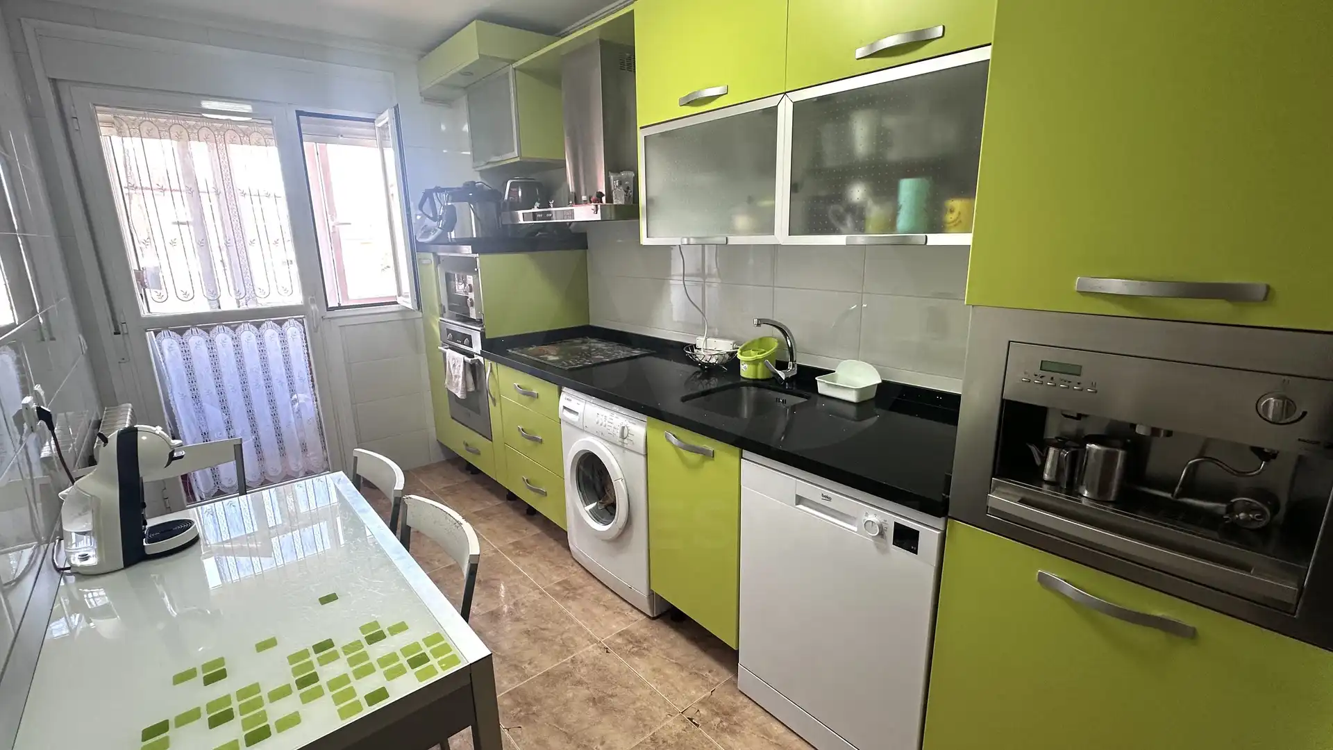 Küche von Wohnung zum Verkauf in Villaquilambre mit Heizung