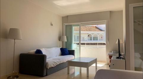 Foto 5 de Apartament en venda a Marbesa, Málaga