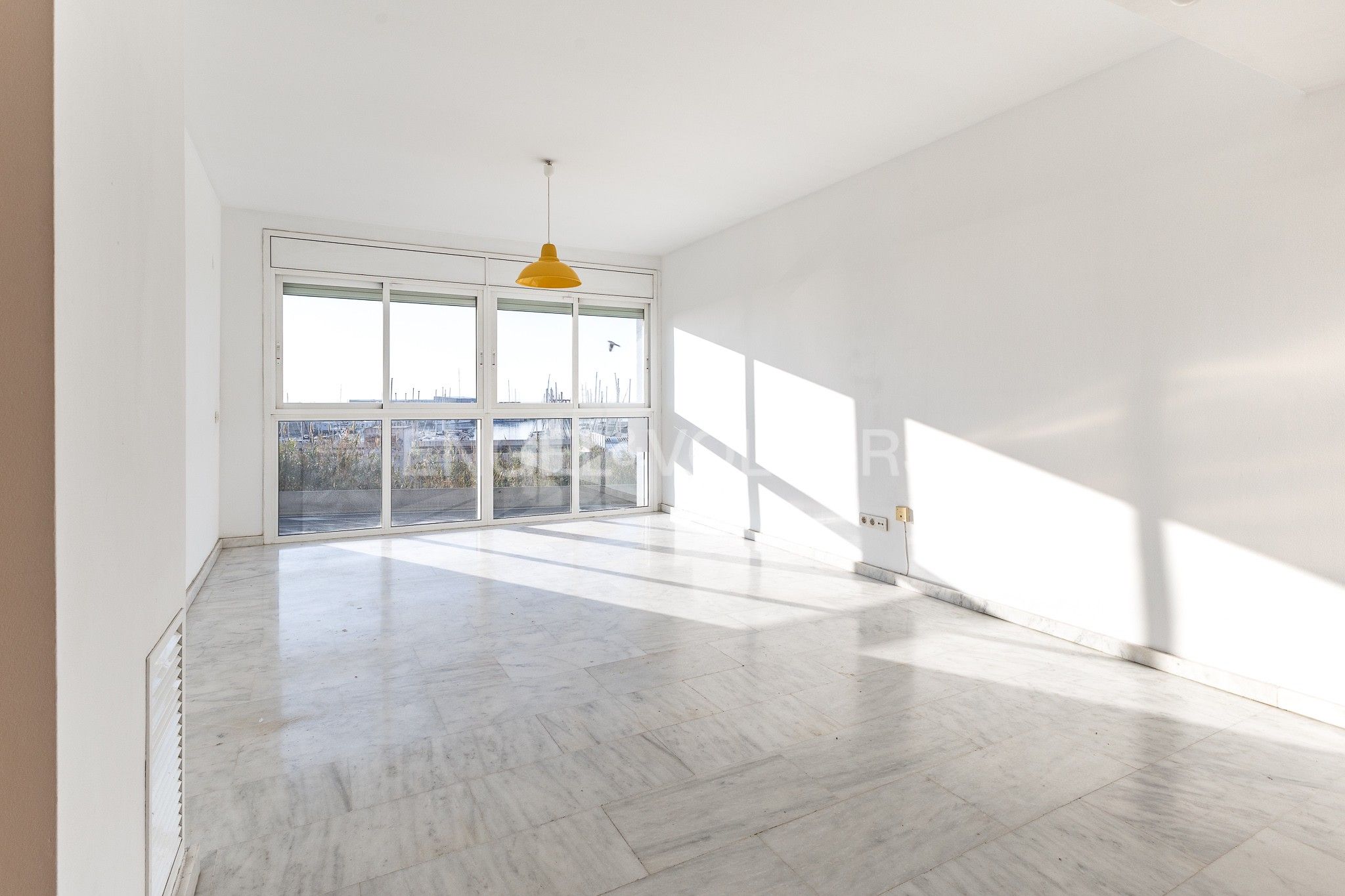 Living room of Apartment for sale in Arenys de Mar  with Air Conditioner and Heating