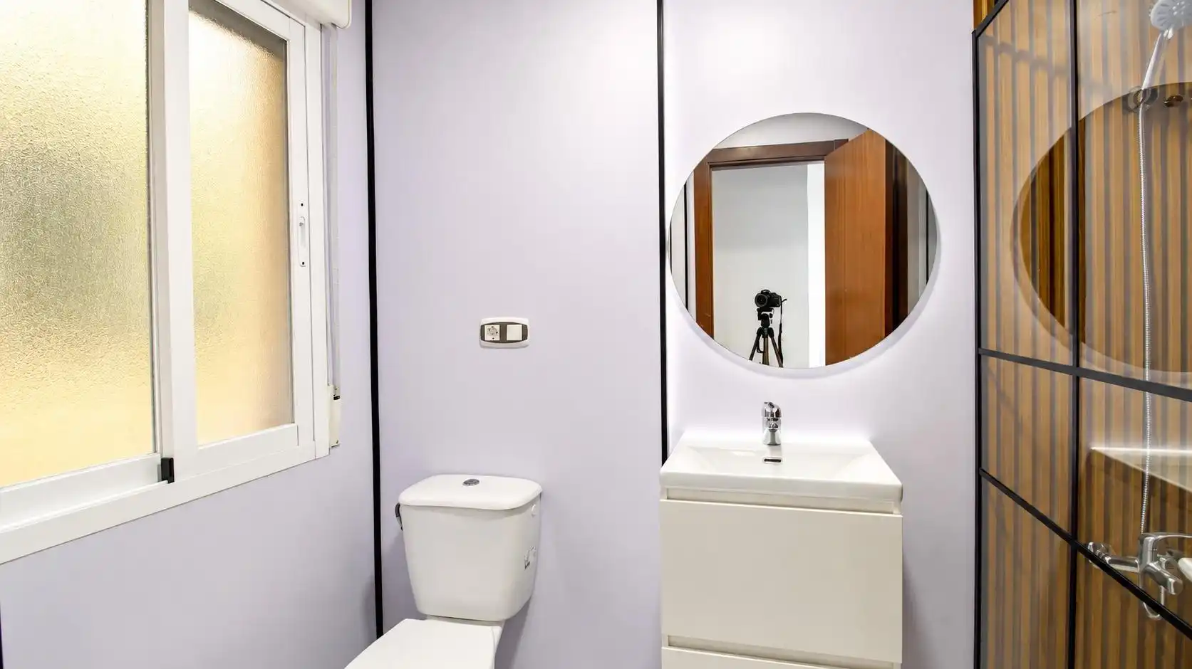 Bathroom of Flat for sale in Cármenes - Ríos