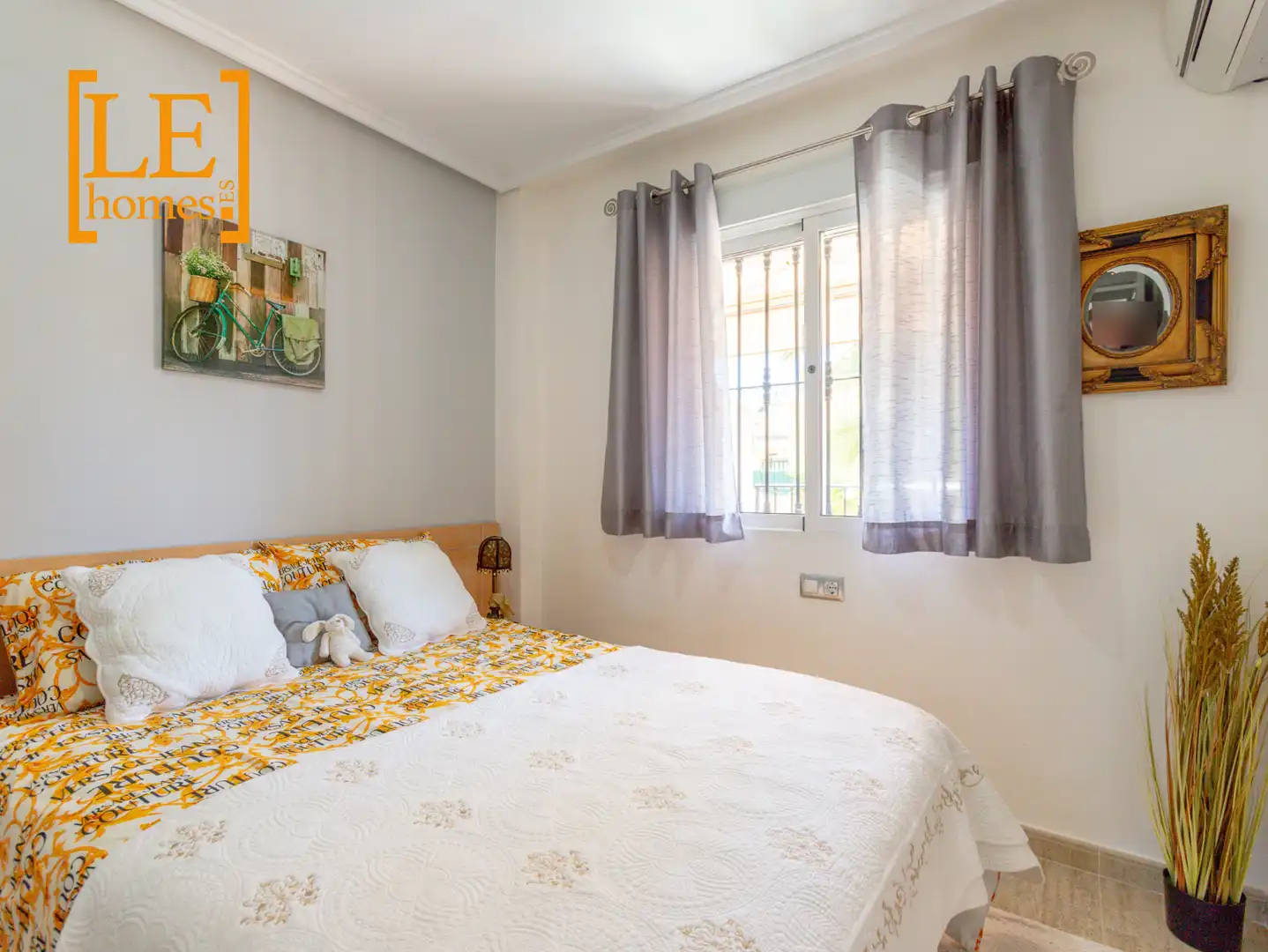 Dormitori de Apartament en venda en Orihuela amb Aire condicionat, Moblat i Forn