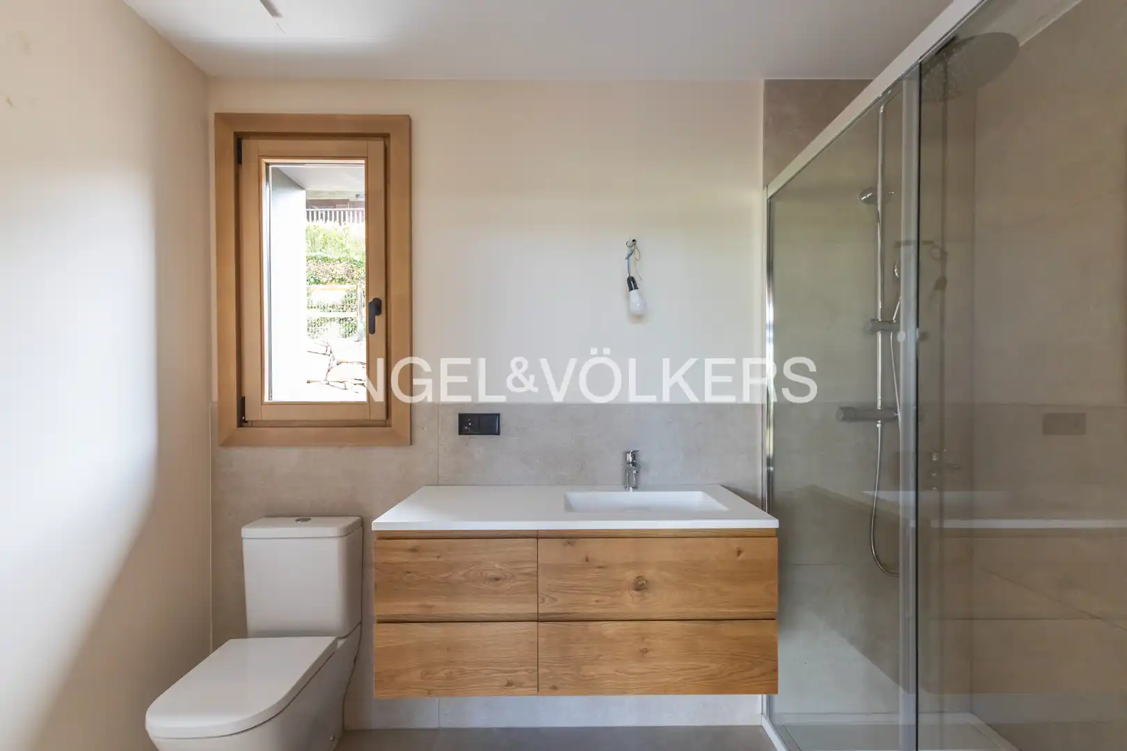 Bathroom of Houses for sale in Prullans  with Air Conditioner, Heating and Private garden
