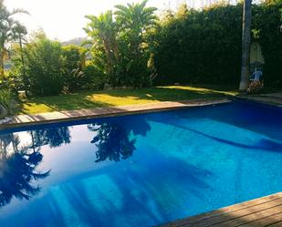 Piscina de Casa o xalet en venda en Benahavís amb Aire condicionat, Jardí privat i Piscina