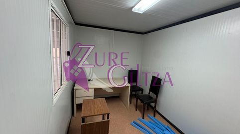 Foto 4 von Fabrikhallen zur Miete in Adurtza, Vitoria - Gasteiz