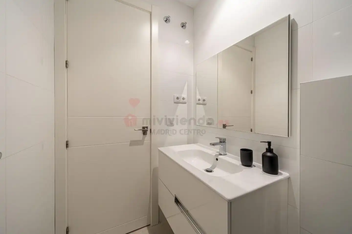 Piso con terraza en venta en Calle de Pérez Galdós, imagen 27