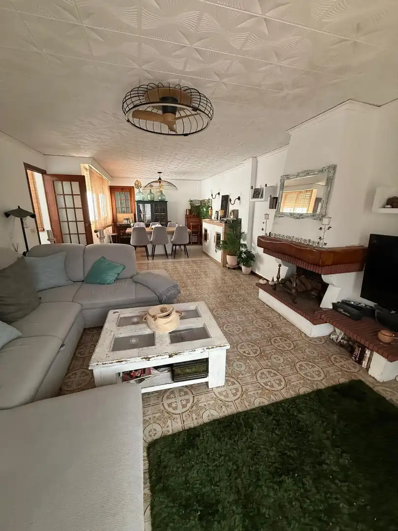 Sala de estar de Ático en venta en Benicasim / Benicàssim con Terraza, Amueblado y Balcón