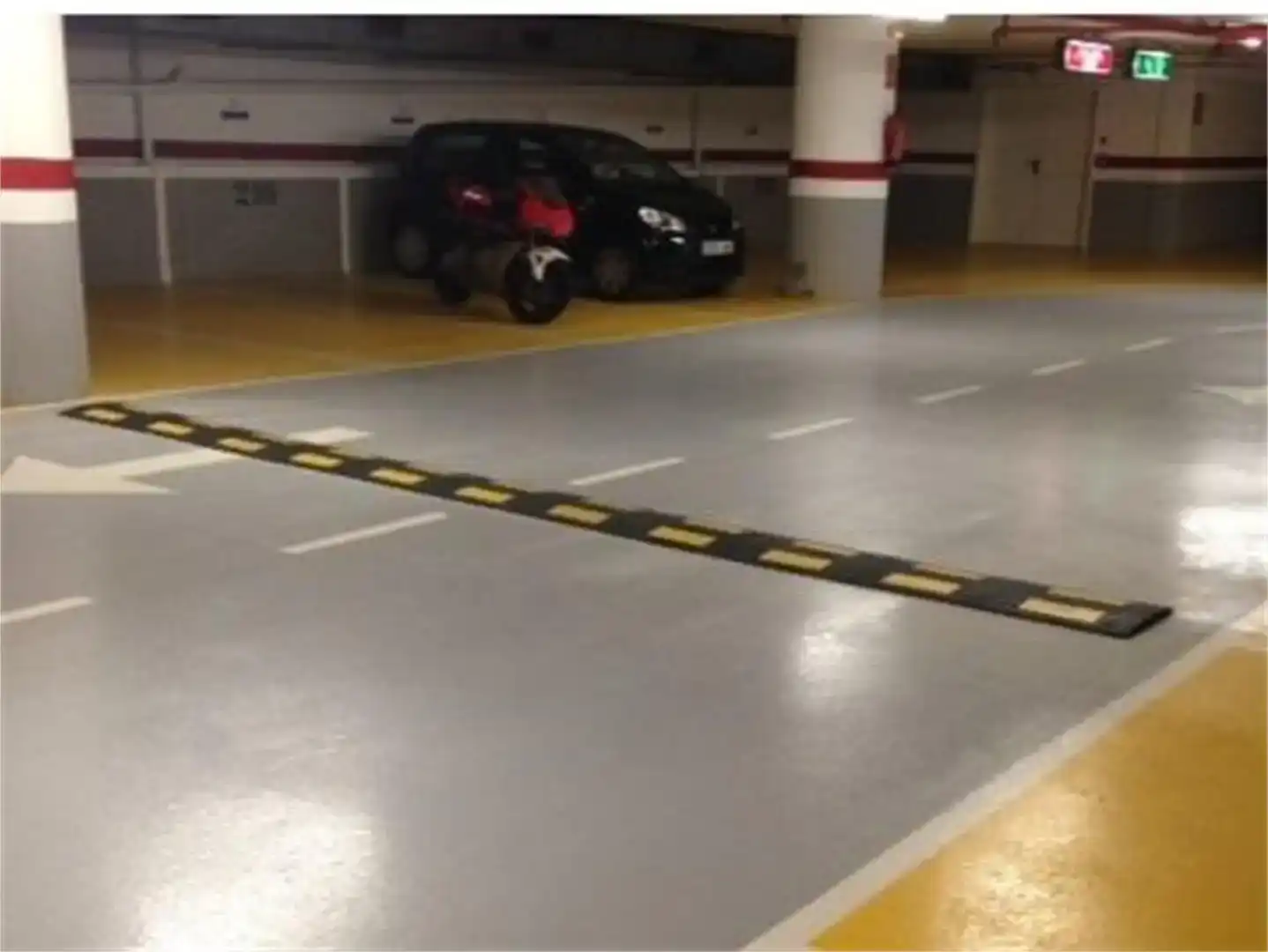 Parkplatz von Garage zur Miete in Madrid