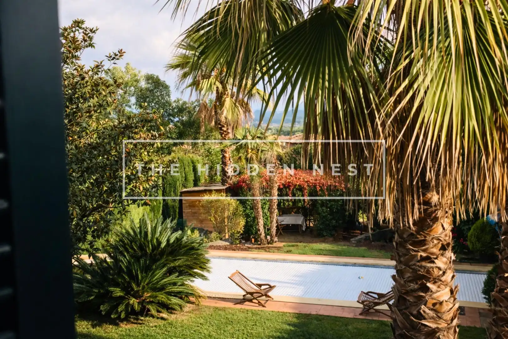 Garden of Houses for sale in Navata  with Air Conditioner, Heating and Private garden