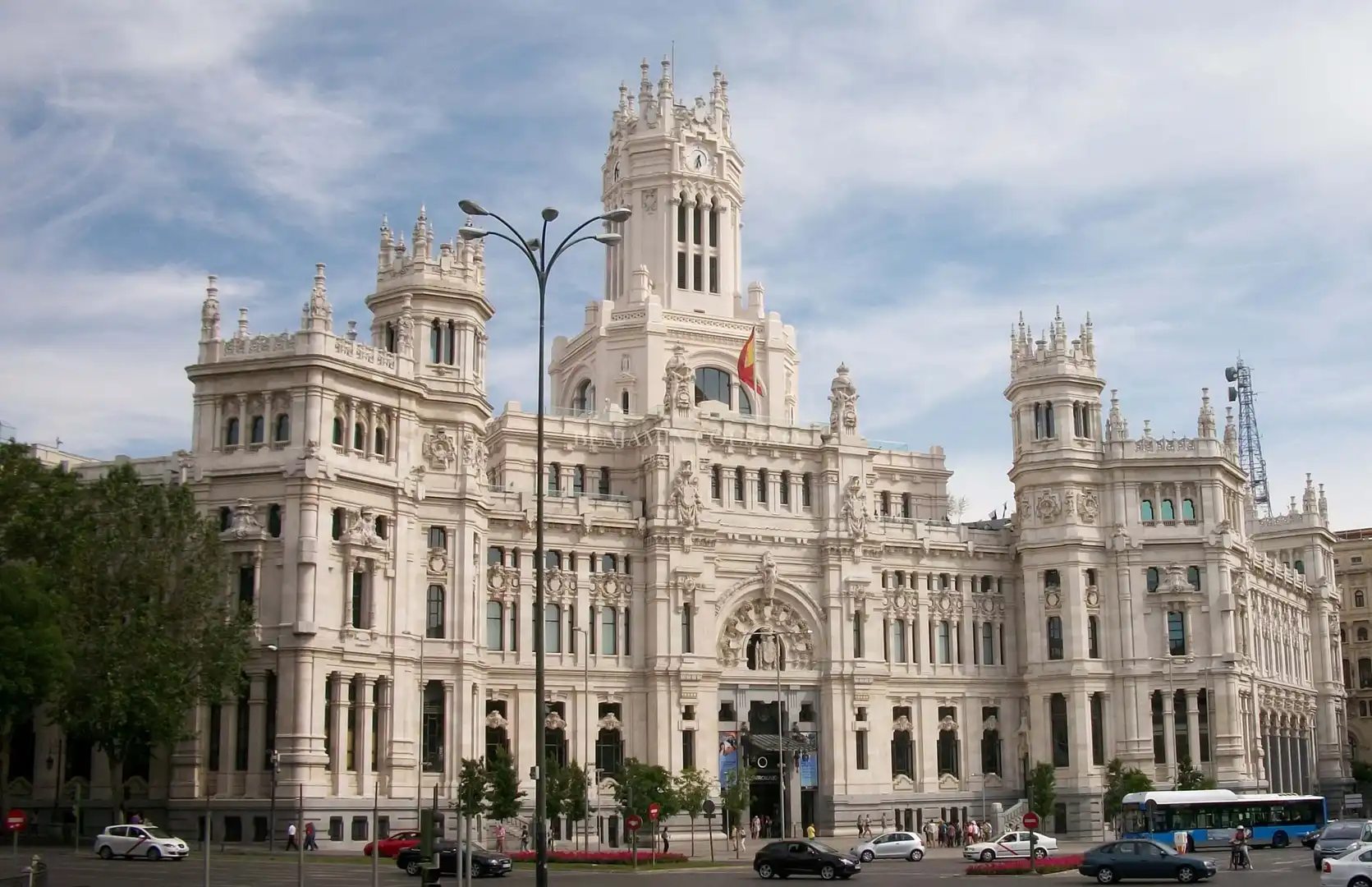 Vista exterior de Piso en venta en Madrid con Balcón