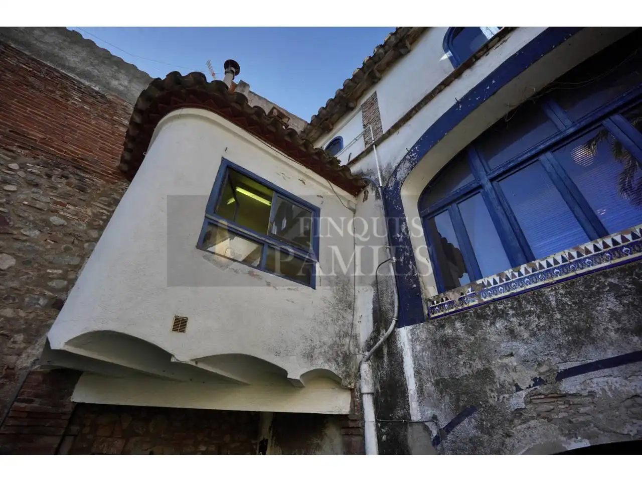 Exterior view of Houses for sale in Vilaplana  with Terrace