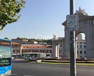 Vista exterior de Pis en venda en  Madrid Capital amb Terrassa