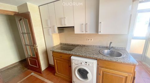 Foto 2 de Piso en venta en Santutxu - Basarrate, Bilbao