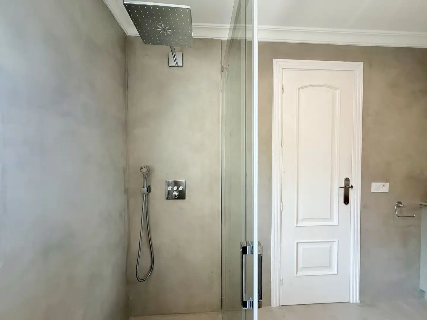 Baño de Casa o chalet de alquiler en Benahavís con Aire acondicionado, Terraza y Trastero