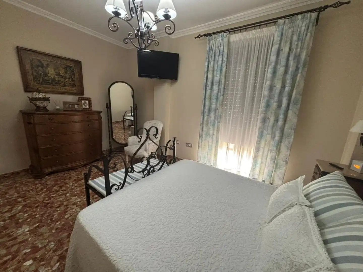 Bedroom of Houses for sale in Alcalá de Guadaira  with Air Conditioner and Terrace