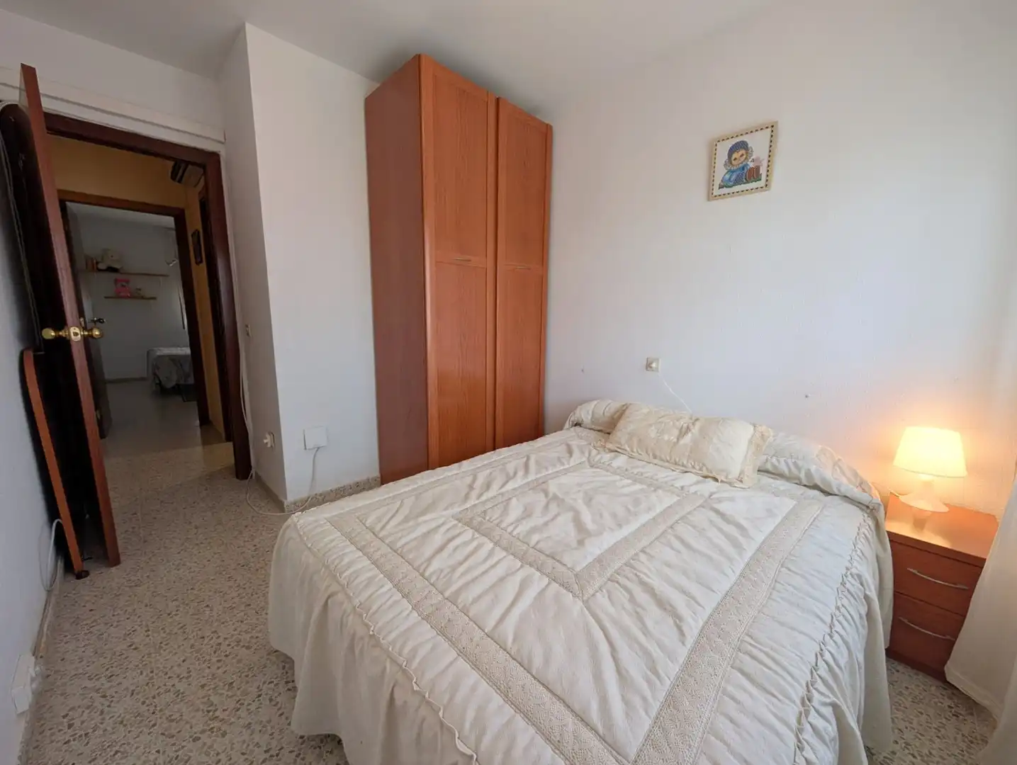 Dormitori de Casa adosada en venda en La Puebla de Híjar amb Calefacció, Terrassa i Traster