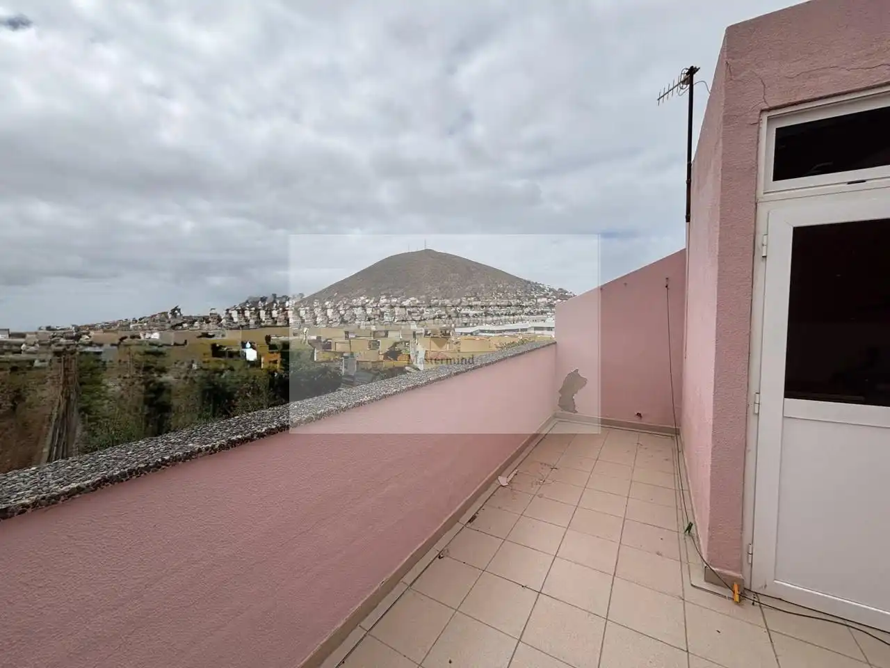 Vista exterior de Casa o chalet en venta en Santa María de Guía de Gran Canaria con Terraza