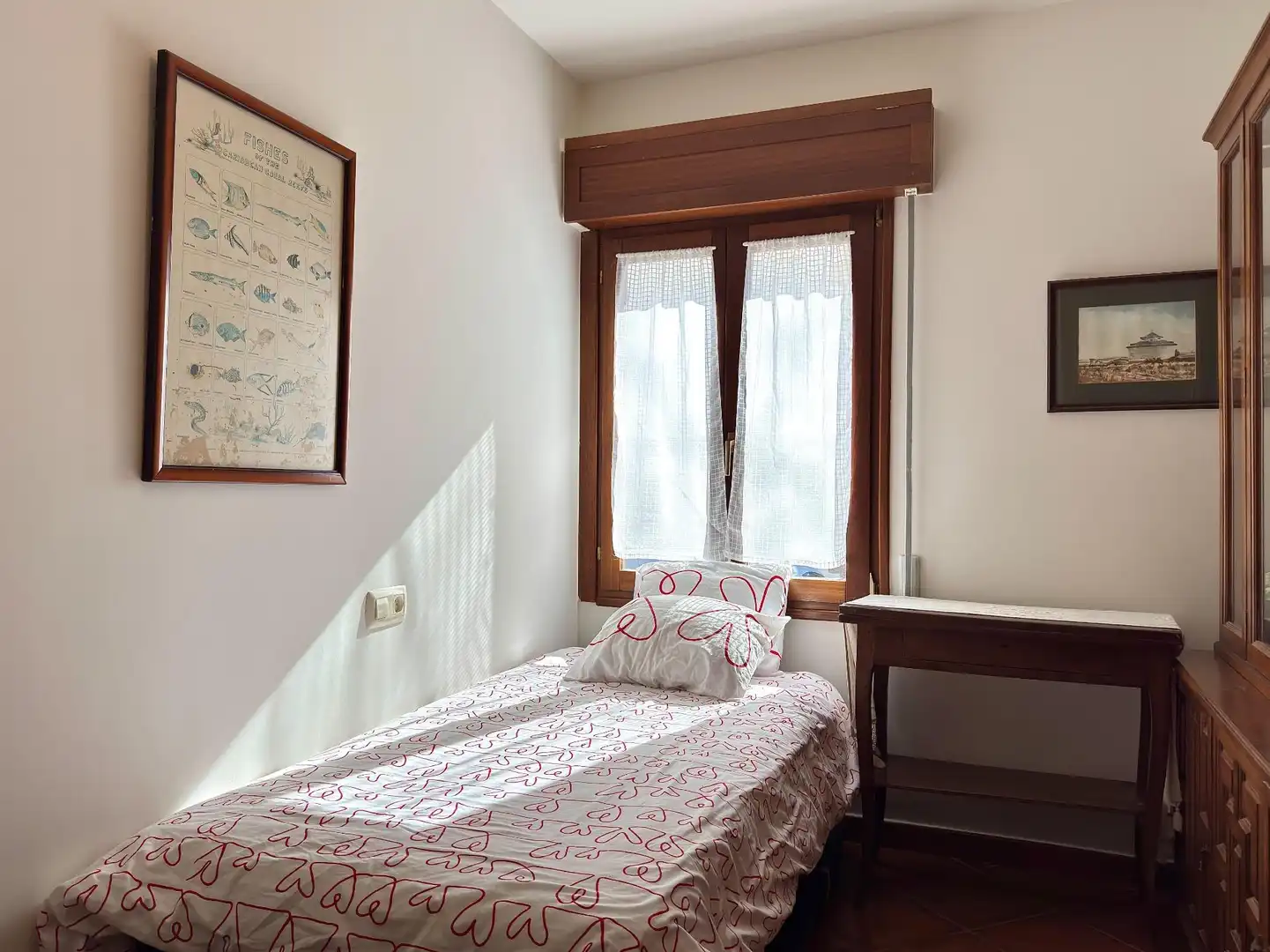 Habitación de Casa o chalet en venta en Comillas (Cantabria) con Alarma