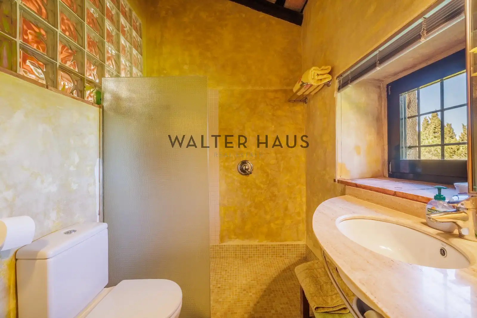 Bathroom of Country homes for sale in L'Escala  with Heating, Private garden and Terrace