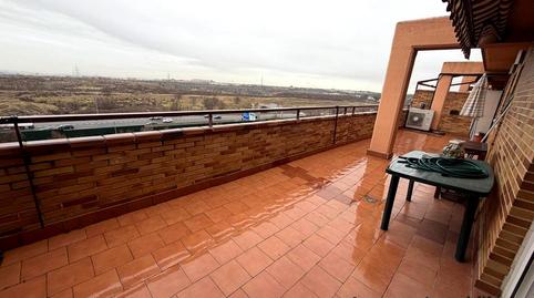 Foto 2 de Piso de alquiler en De Sofía, Rosas - Musas,  Madrid Capital