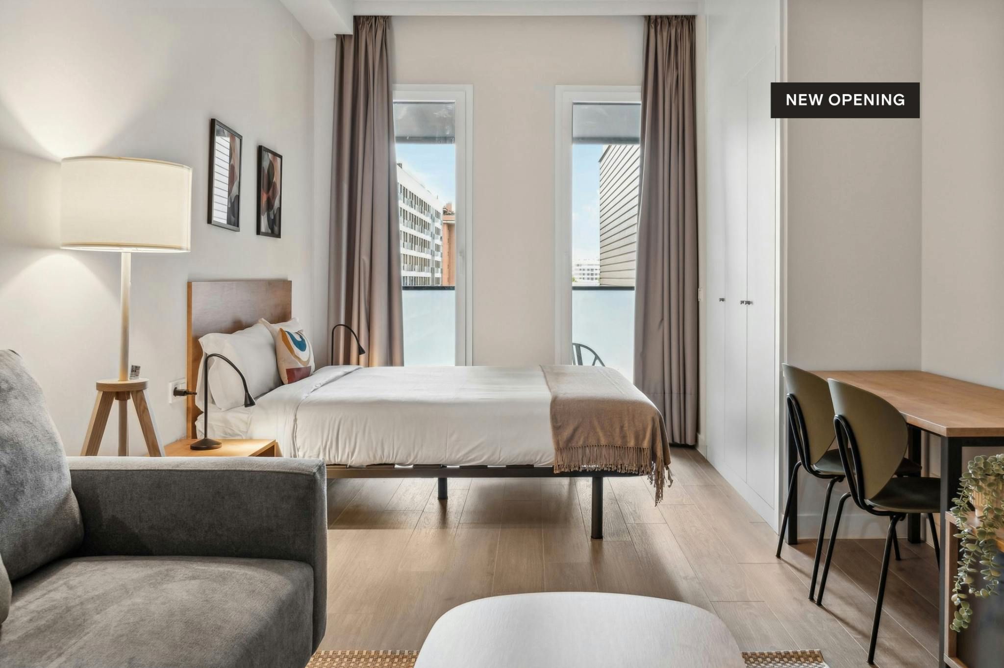 Bedroom of Flat to rent in  Madrid Capital  with Air Conditioner, Heating and Washing machine